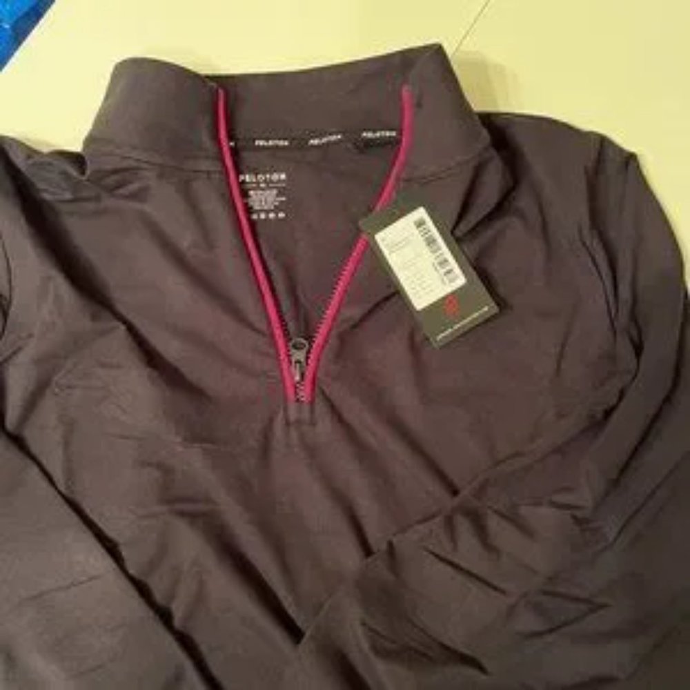Peloton NWT Dreamblend Half Zip Pullover (XL / New / Black)